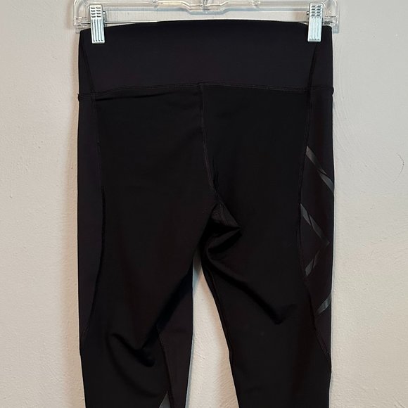 2XU Women's MCS Mid-Rise Compression Tights in Black Size Medium - Picture 8 of 16